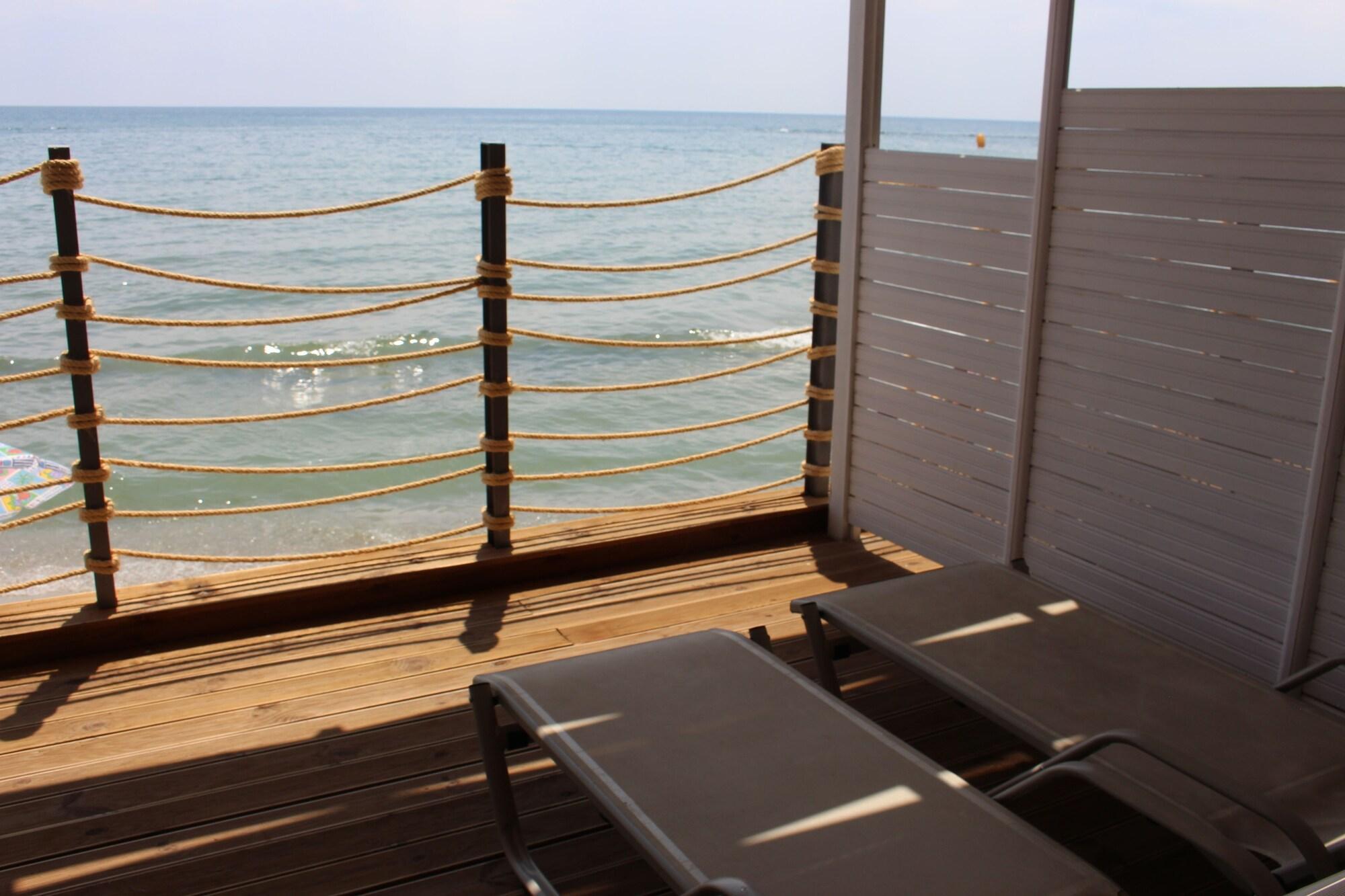 Paralia Beach Boutique Hotel 외부 사진